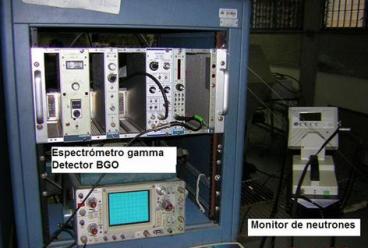 Detalle de la electrónica de control del espectrómetro de rayos Gamma
